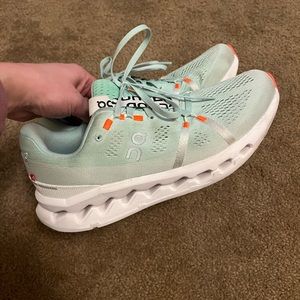 On clouds size 10